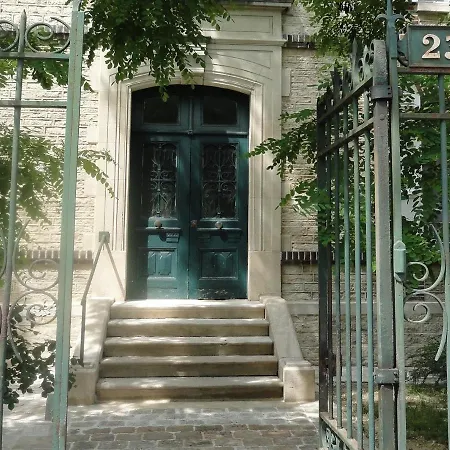 Bed & Breakfast Au Fil De Troyes Sainte-Savine